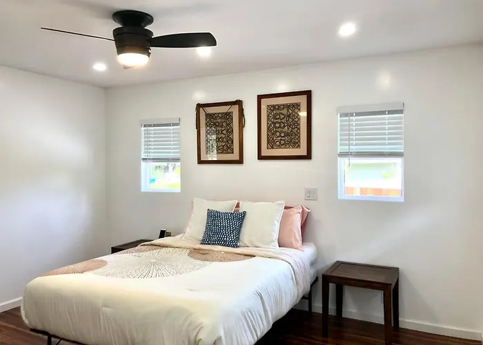 Makaha House